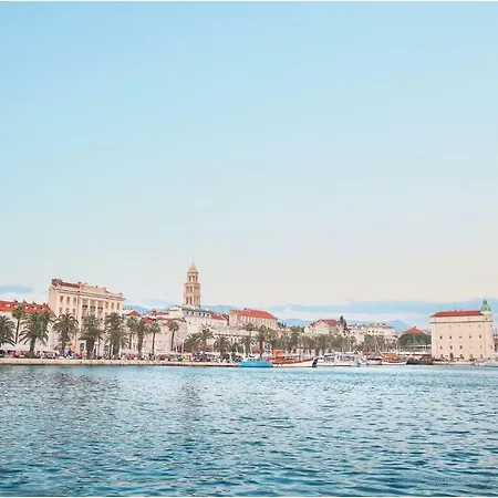 Apartament Luxury Padre Pio Split